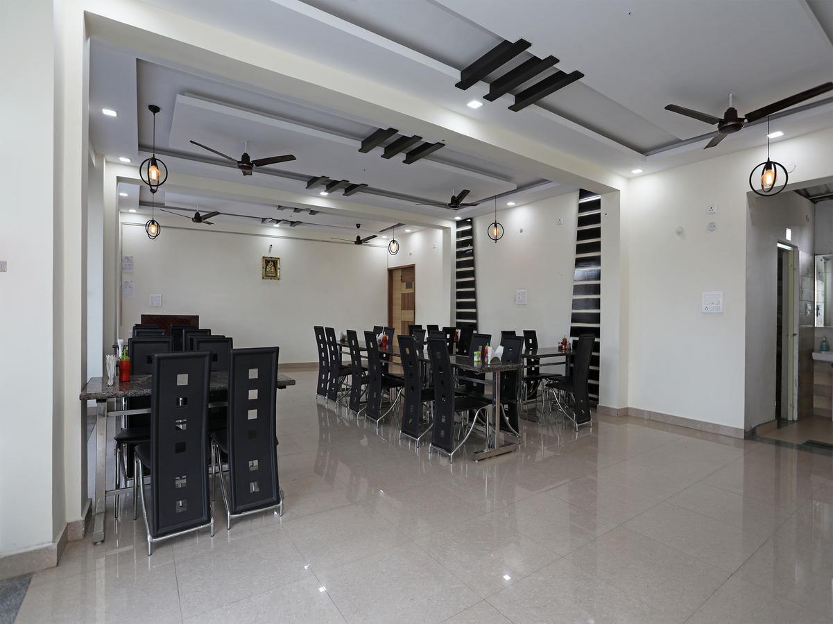 Hotel Kss Inn Doiwala Bagian luar foto