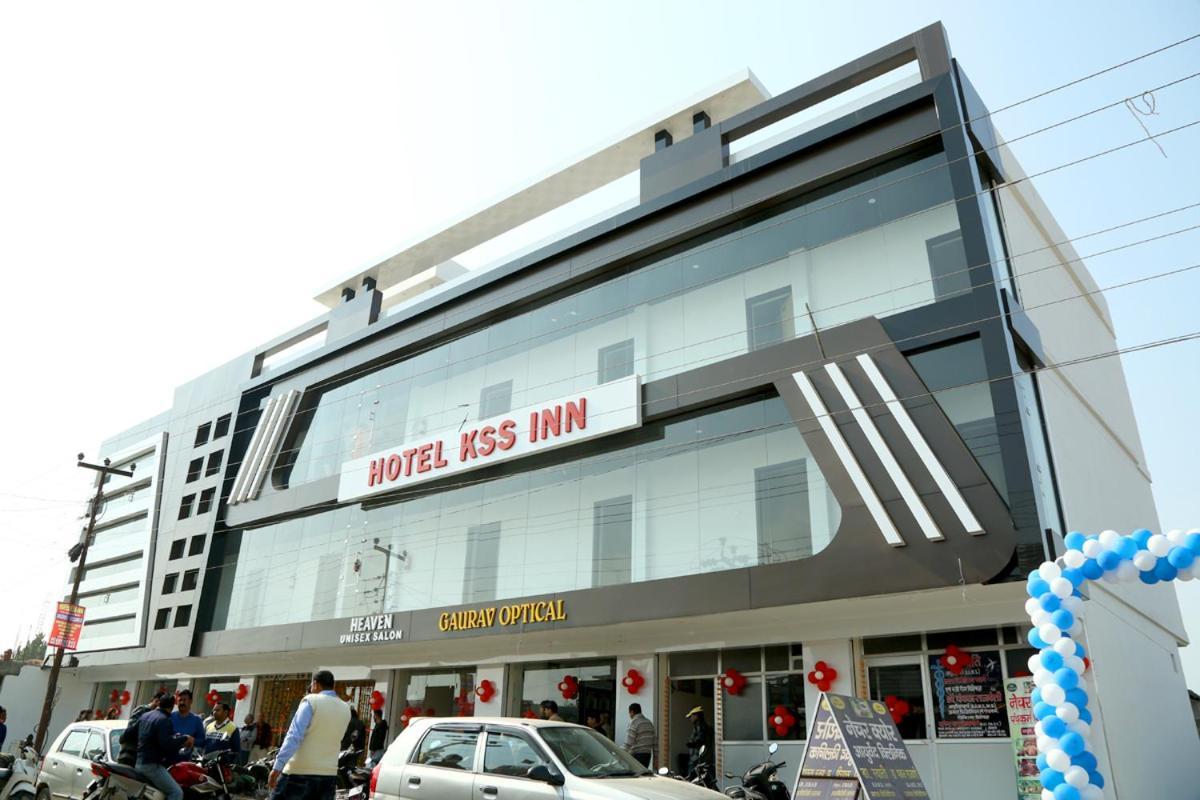 Hotel Kss Inn Doiwala Bagian luar foto